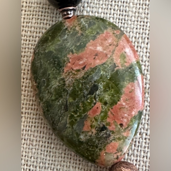 22 inch Unakite bead necklace NWOT - Picture 7 of 11